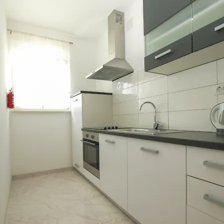 4 Stars Apartments-pikula * Fazana